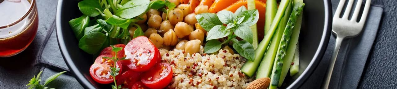 Czy dieta wegańska jest bezpieczna? Odkryj prawdę o zdrowiu i ryzyku